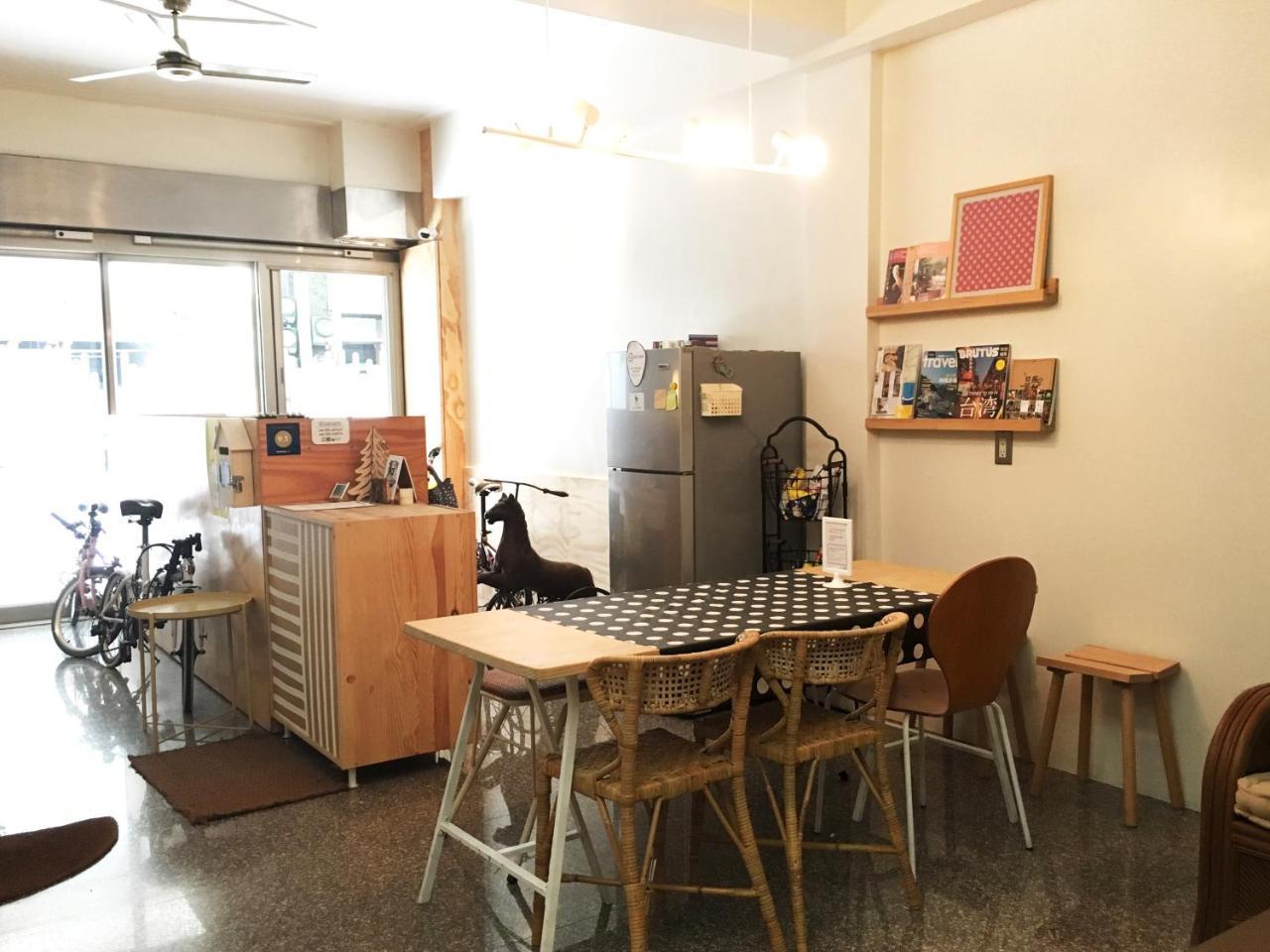 Tainan Gu Hostel Εξωτερικό φωτογραφία
